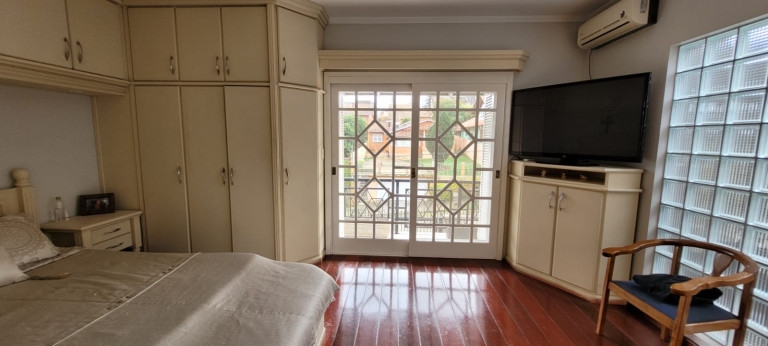 Imagem Casa com 4 Quartos à Venda, em Jardim América - São Leopoldo Imagem Casa com 4 Quartos à Venda, em Jardim América - São Leopoldo