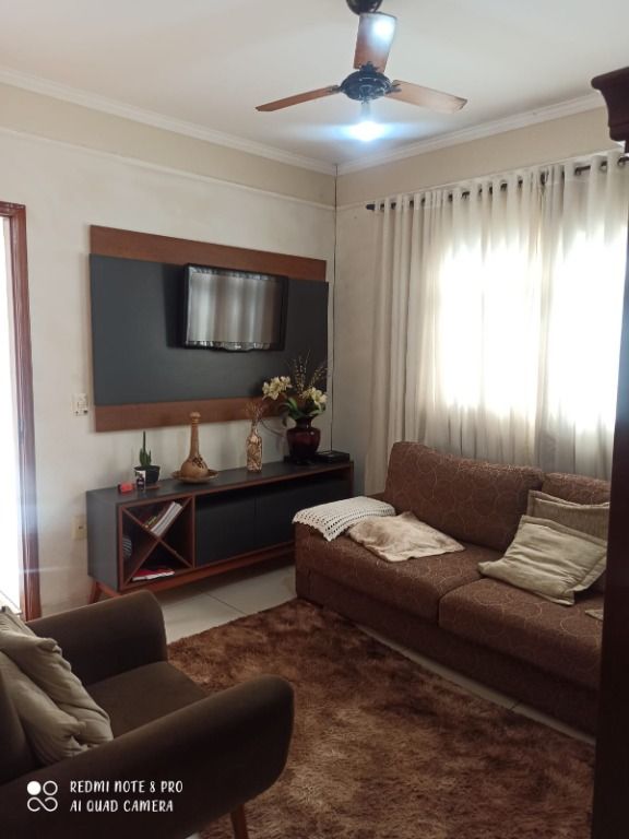 Imagem Casa com 3 Quartos à Venda, 90 m²em Jardim Residencial Vetorasso - São José do Rio Preto Imagem Casa com 3 Quartos à Venda, 90 m²em Jardim Residencial Vetorasso - São José do Rio Preto