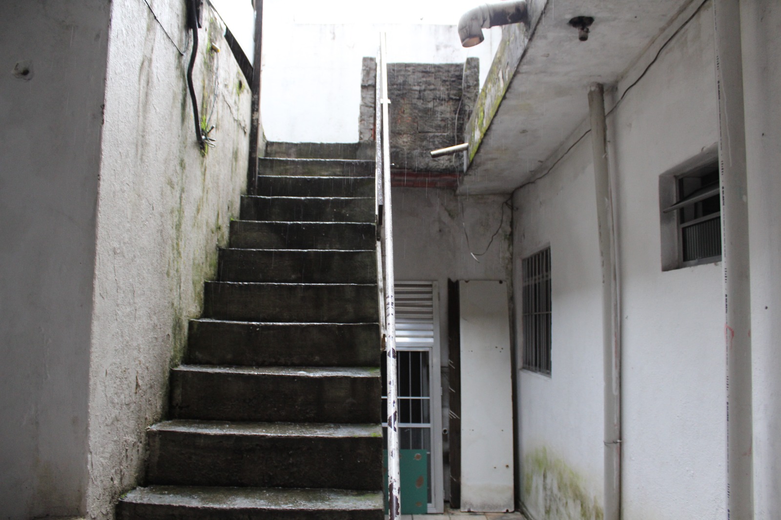 Imagem Sobrado com 8 Quartos à Venda, 140 m²em Chácara Santana - São Paulo