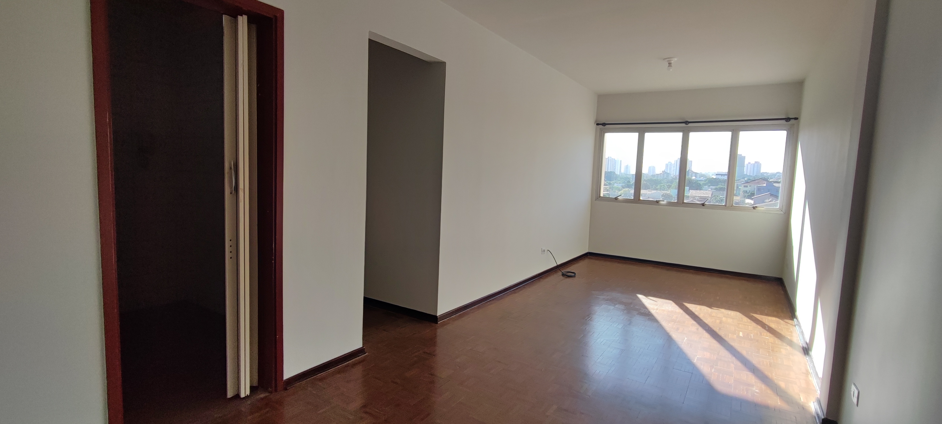Imagem Apartamento com 2 Quartos para Alugar, 78 m²em Centro - Campo Grande