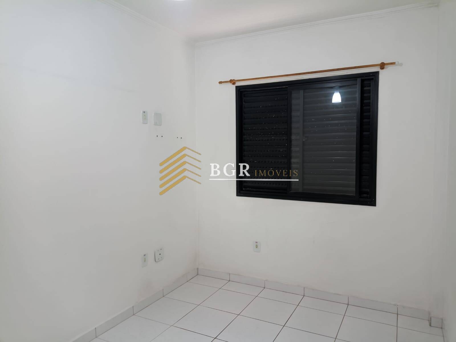 Imagem Apartamento com 2 Quartos para Alugar, 70 m²em Guilhermina - Praia Grande Imagem Apartamento com 2 Quartos para Alugar, 70 m²em Guilhermina - Praia Grande