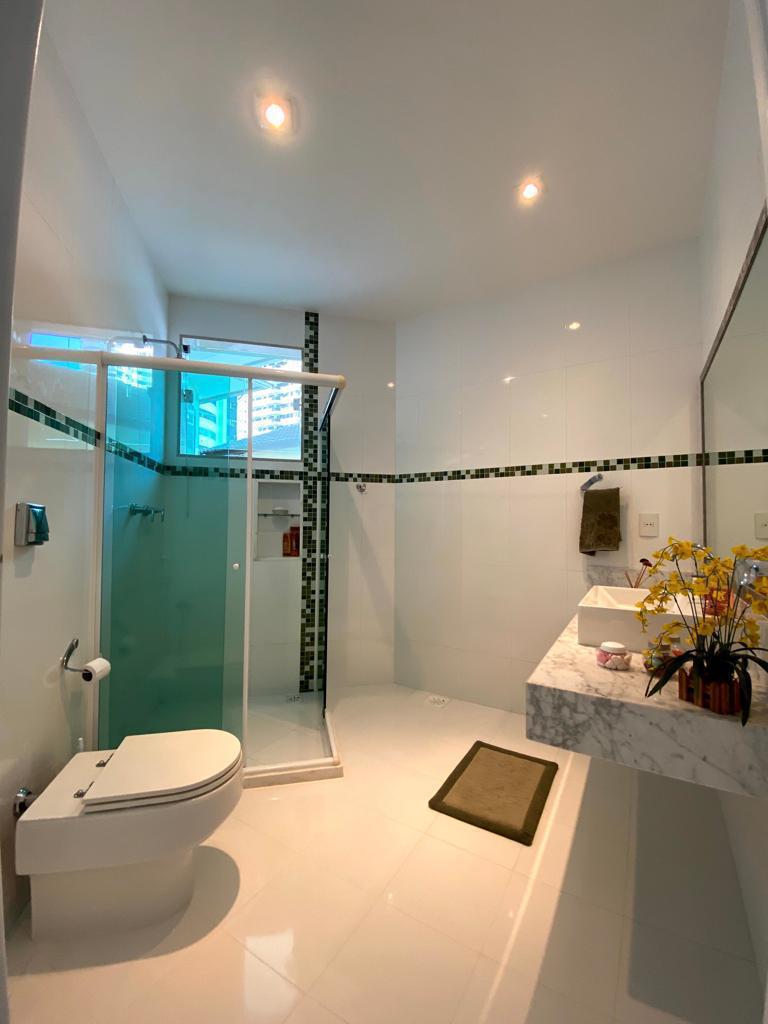 Imagem Casa de Condomínio com 6 Quartos à Venda, 700 m² em Barra da Tijuca - Rio de Janeiro Imagem Casa de Condomínio com 6 Quartos à Venda, 700 m² em Barra da Tijuca - Rio de Janeiro