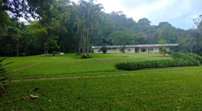 Casa com 6 Quartos à Venda, 300 m² em Bingen - Petrópolis