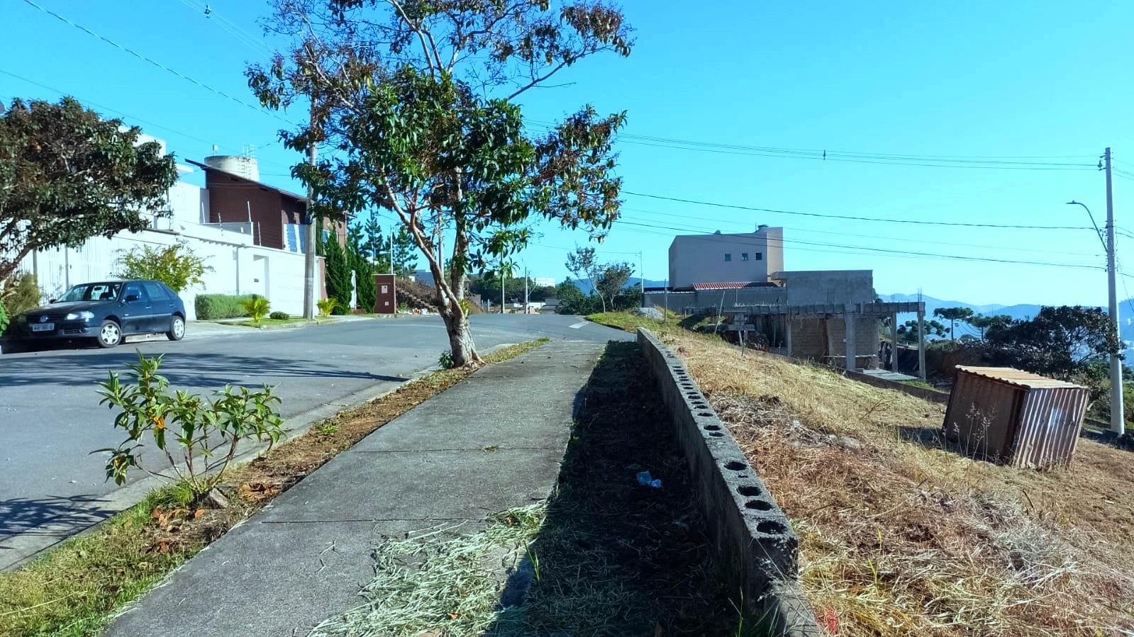 Imagem Terreno à Venda, em Parque San Carlo - Poços de Caldas Imagem Terreno à Venda, em Parque San Carlo - Poços de Caldas