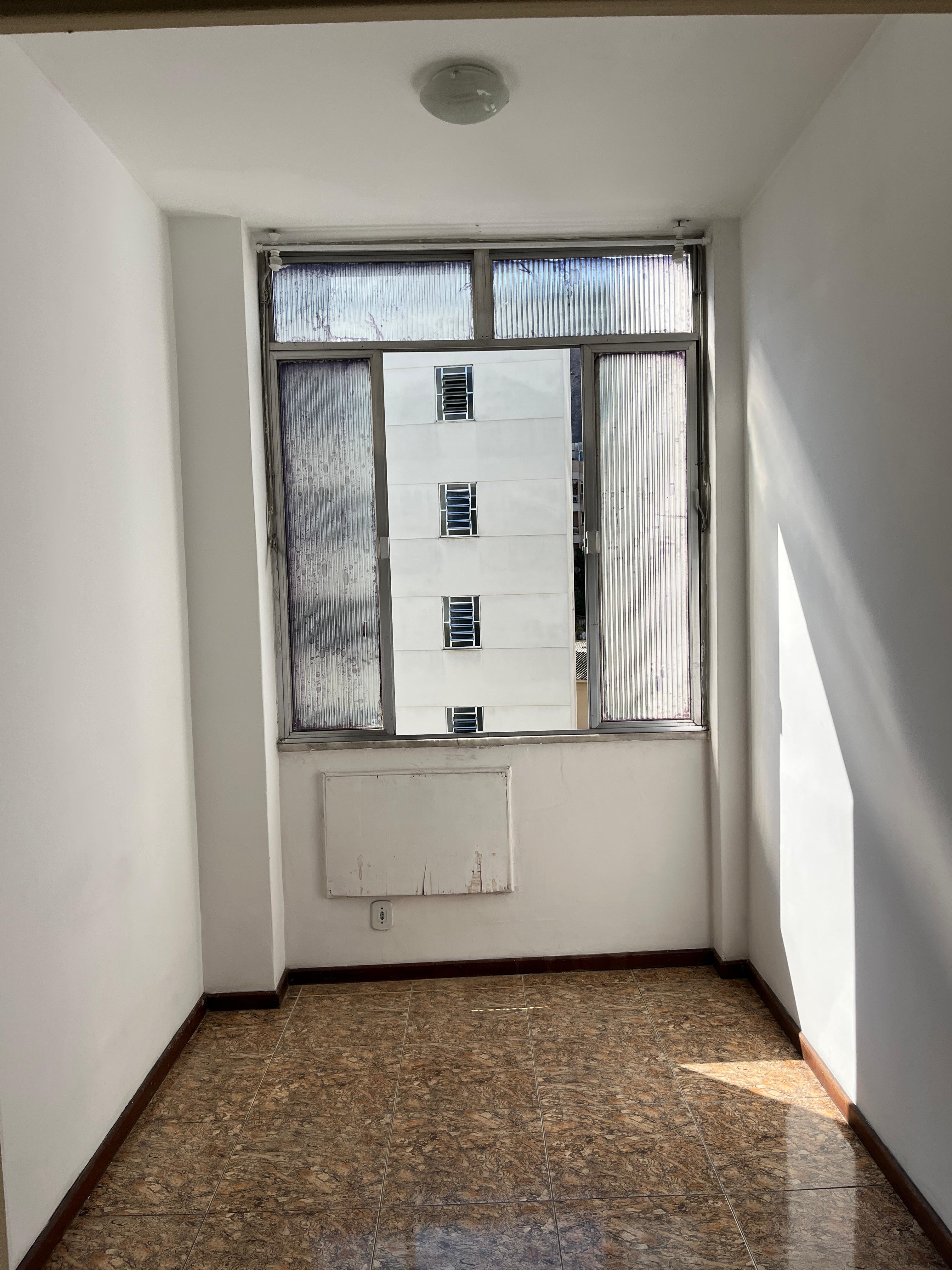 Imagem Apartamento com 2 Quartos à Venda, 85 m² em Copacabana - Rio de Janeiro Imagem Apartamento com 2 Quartos à Venda, 85 m² em Copacabana - Rio de Janeiro