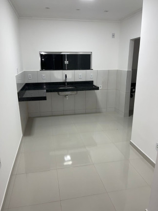 Imagem Apartamento com 3 Quartos para Alugar, 110 m²em Aparecida - Santarém