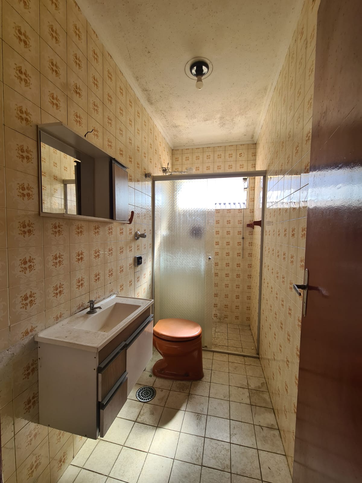 Imagem Sobrado com 4 Quartos à Venda, 138 m² em Parque Fongaro - São Paulo