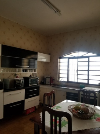 Imagem Casa com 3 Quartos à Venda, 240 m² em Jardim Brasil - Caraguatatuba