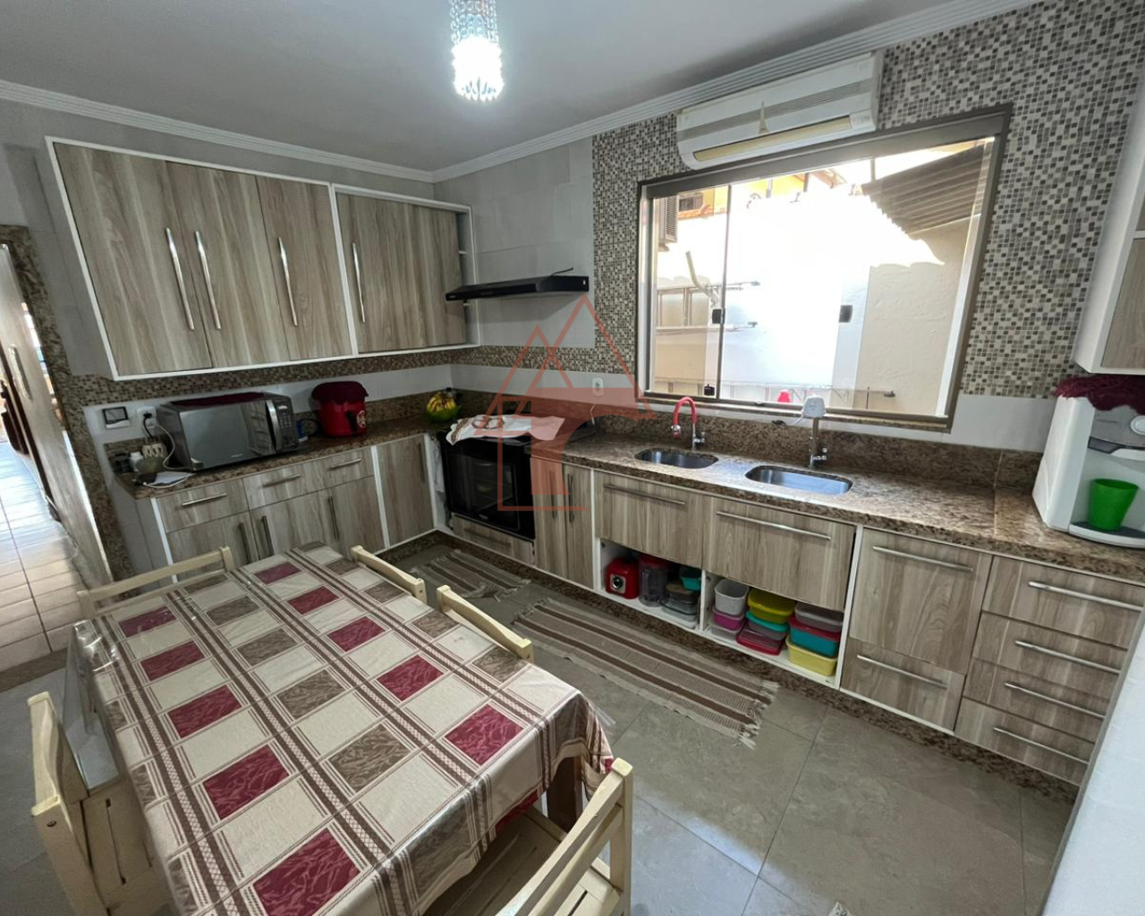 Imagem Casa com 3 Quartos à Venda, 155 m²em Vale Verde - Cubatão Imagem Casa com 3 Quartos à Venda, 155 m²em Vale Verde - Cubatão
