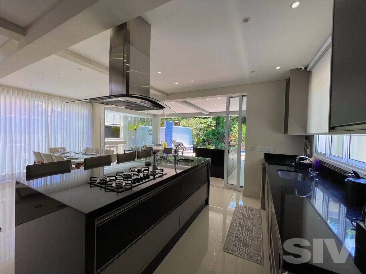 Imagem Casa de Condomínio com 5 Quartos à Venda, 553 m²em Riviera - Bertioga