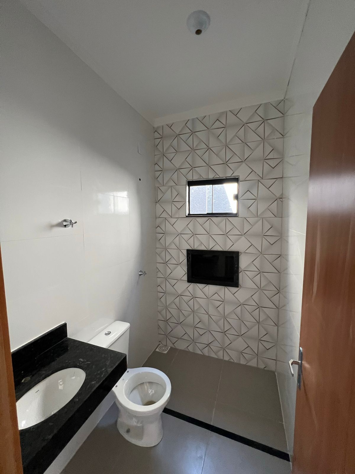 Imagem Casa com 2 Quartos à Venda, 95 m²em Jardim Decolores - Trindade