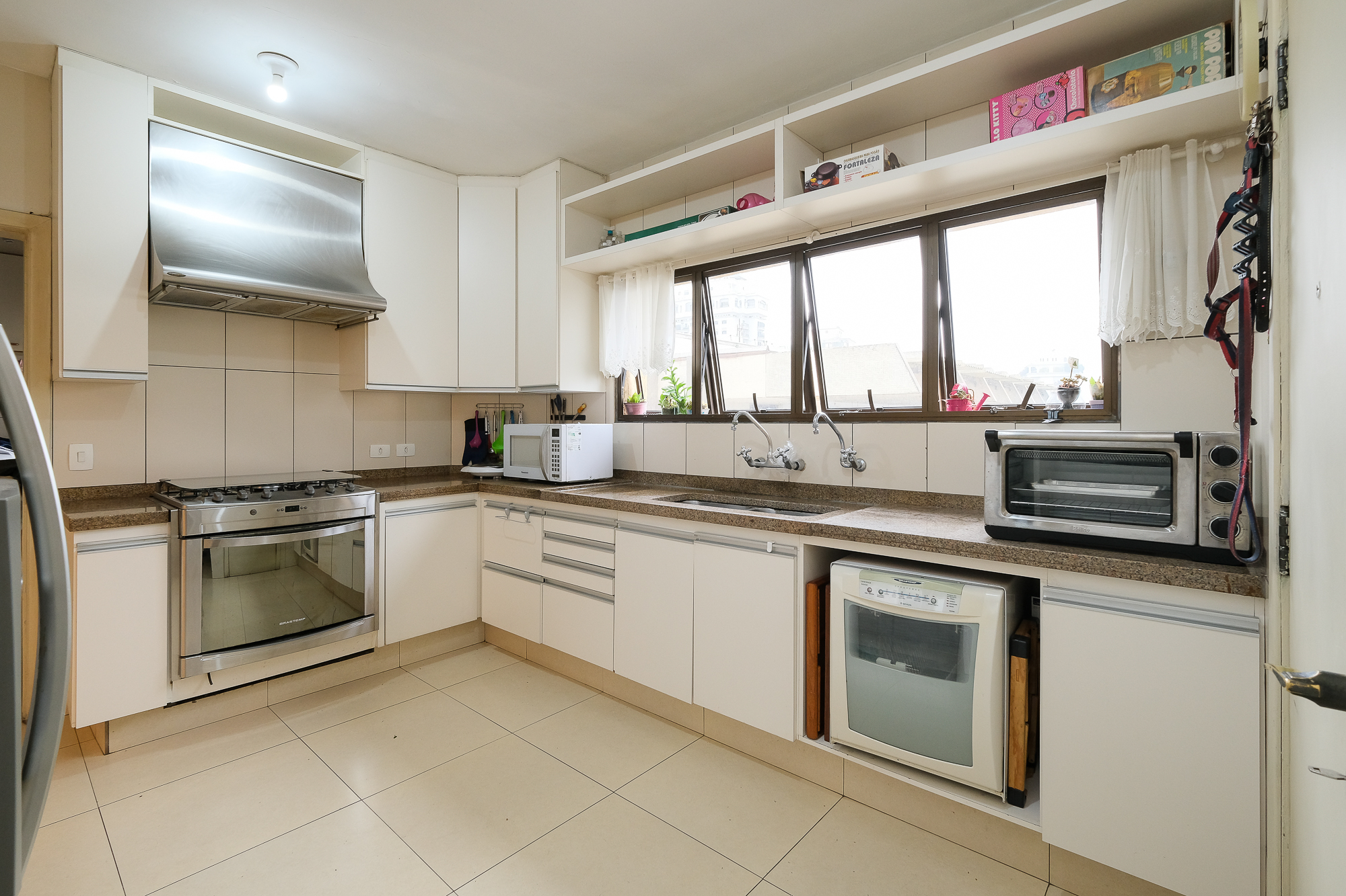 Imagem Apartamento com 4 Quartos à Venda ou Locação, 270 m²em Santa Cecília - São Paulo Imagem Apartamento com 4 Quartos à Venda ou Locação, 270 m²em Santa Cecília - São Paulo