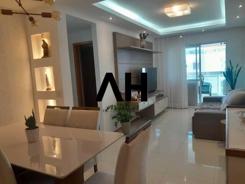 Imagem Apartamento com 3 Quartos à Venda, 105 m²em Camboinhas - Niterói Imagem Apartamento com 3 Quartos à Venda, 105 m²em Camboinhas - Niterói