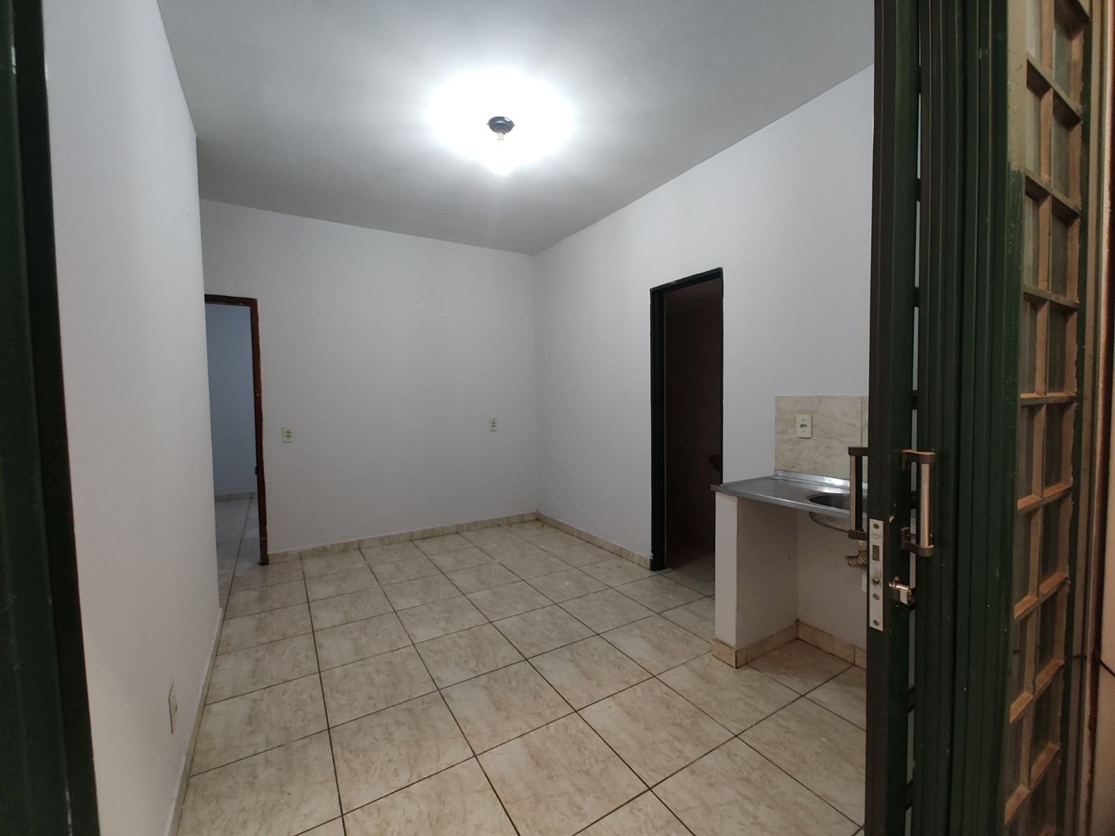Imagem Imóvel Comercial à Venda, 297 m²em Setor Coimbra - Goiânia Imagem Imóvel Comercial à Venda, 297 m²em Setor Coimbra - Goiânia