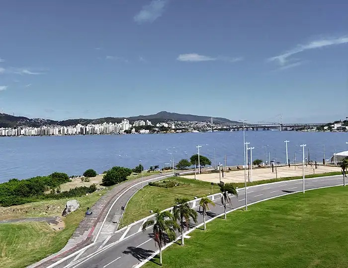 Imagem Apartamento com 2 Quartos à Venda, 77 m² em Balneário - Florianópolis Imagem Apartamento com 2 Quartos à Venda, 77 m² em Balneário - Florianópolis