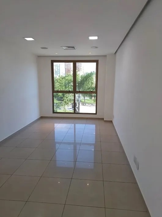 Imagem Sala Comercial à Venda ou Locação, 36 m²em Barra da Tijuca - Rio de Janeiro Imagem Sala Comercial à Venda ou Locação, 36 m²em Barra da Tijuca - Rio de Janeiro