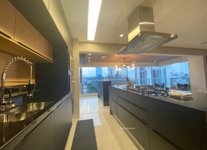 Imagem Apartamento com 3 Quartos à Venda, 130 m²em Vila Gertrudes - São Paulo Imagem Apartamento com 3 Quartos à Venda, 130 m²em Vila Gertrudes - São Paulo