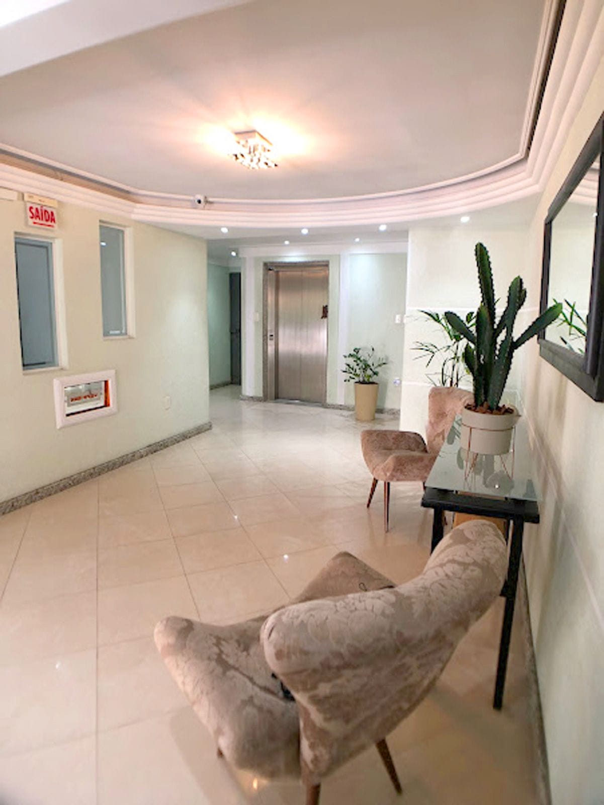 Imagem Edifício Residencial com 3 Quartos à Venda, 225 m²em Centro - Balneário Camboriú