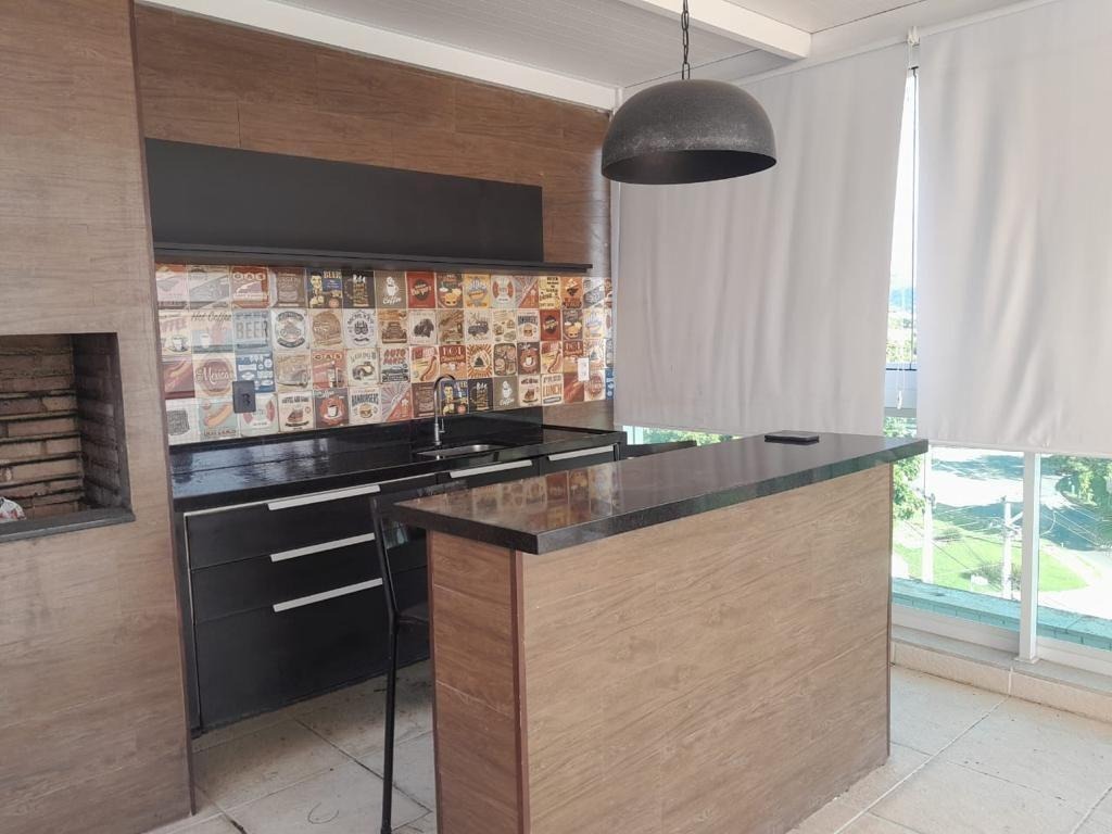 Imagem Cobertura com 3 Quartos à Venda, 85 m²em Camboinhas - Niterói Imagem Cobertura com 3 Quartos à Venda, 85 m²em Camboinhas - Niterói
