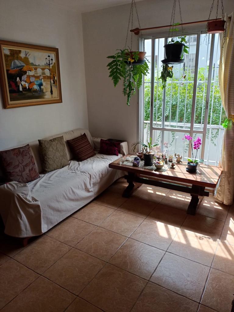 Imagem Apartamento com 3 Quartos à Venda, 59 m²em Caxingui - São Paulo