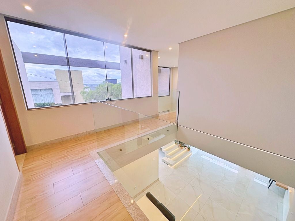Imagem Casa de Condomínio com 4 Quartos à Venda, 287 m² em Residencial Park I - Vespasiano