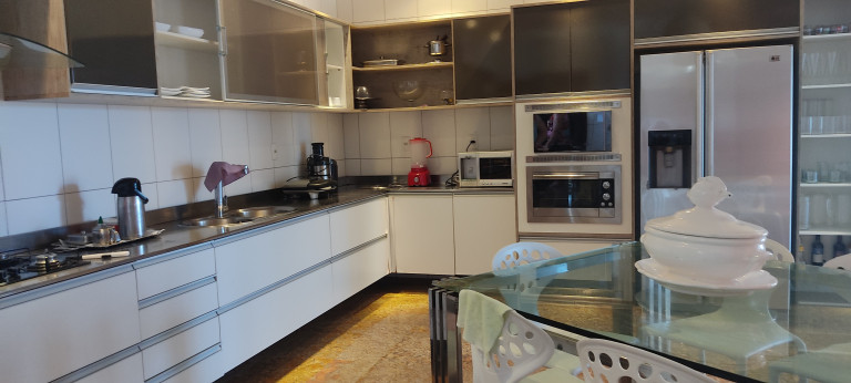 Imagem Sobrado com 5 Quartos à Venda, 999 m² em De Lourdes - Fortaleza Imagem Sobrado com 5 Quartos à Venda, 999 m² em De Lourdes - Fortaleza