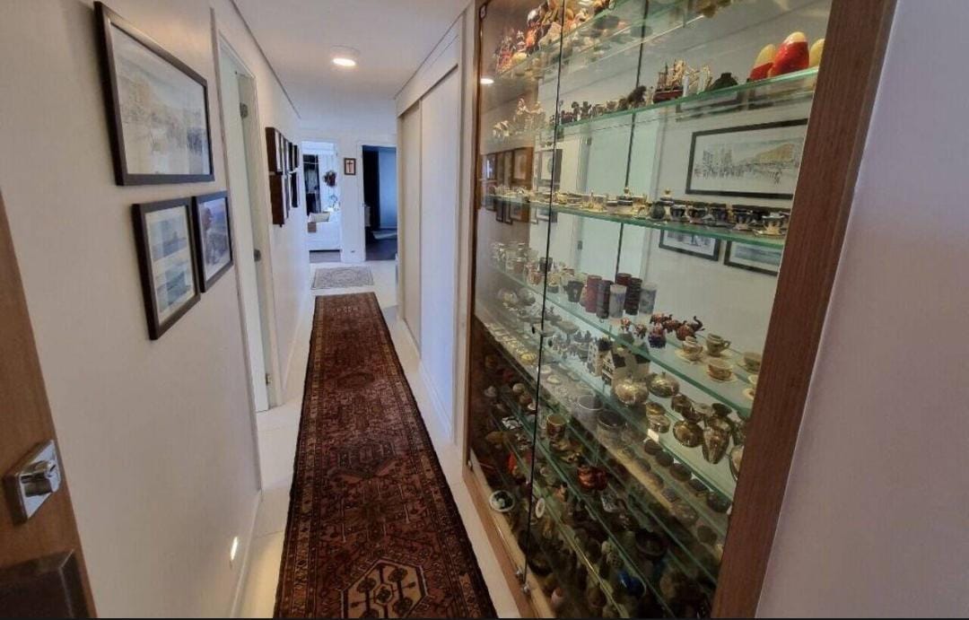 Imagem Apartamento com 5 Quartos à Venda, 260 m²em Guararapes - Fortaleza