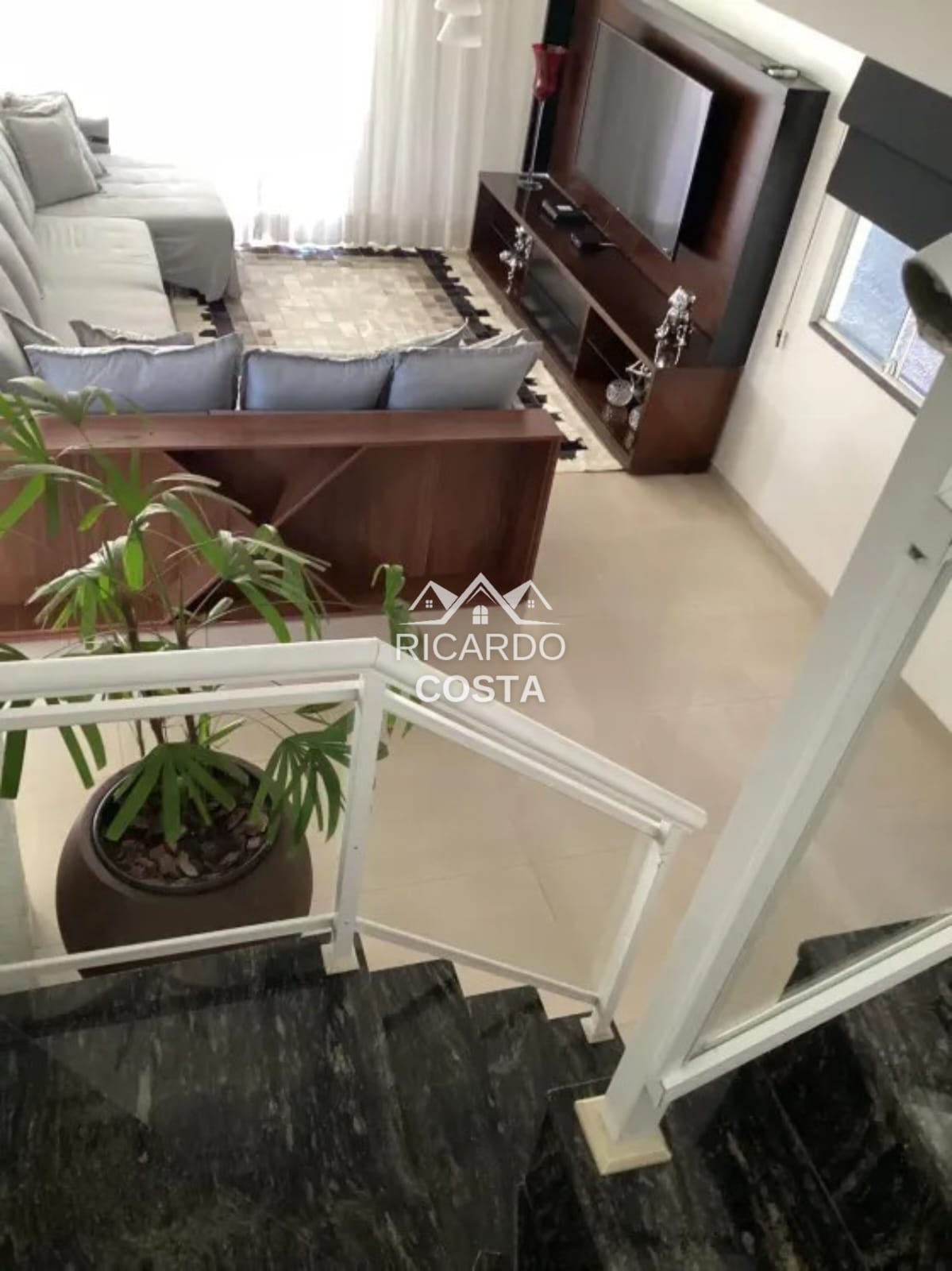Imagem Casa de Condomínio com 4 Quartos à Venda ou Locação, 168 m² em Jacarepaguá - Rio de Janeiro Imagem Casa de Condomínio com 4 Quartos à Venda ou Locação, 168 m² em Jacarepaguá - Rio de Janeiro