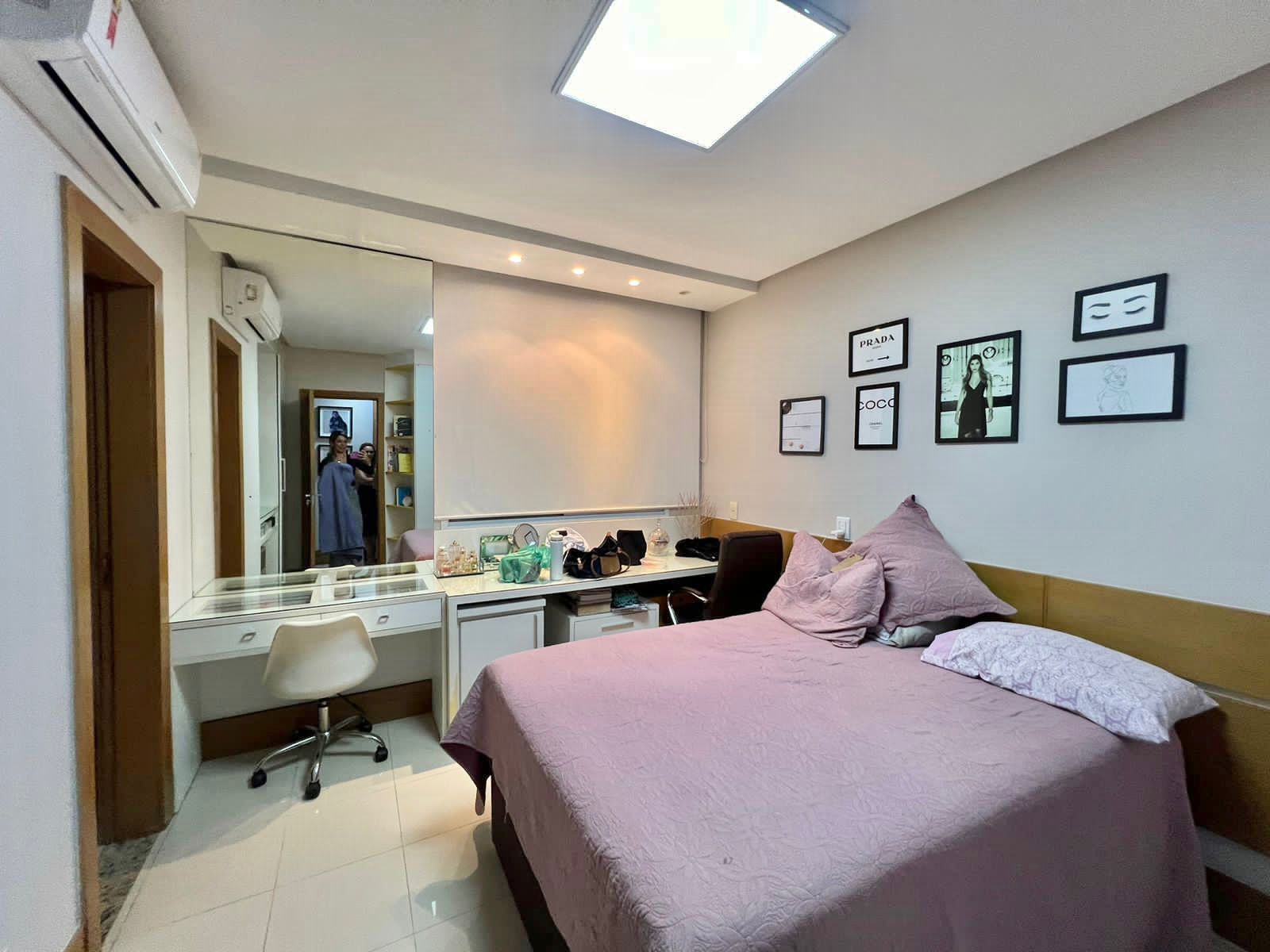 Imagem Apartamento com 4 Quartos à Venda, 197 m²em Umarizal - Belém