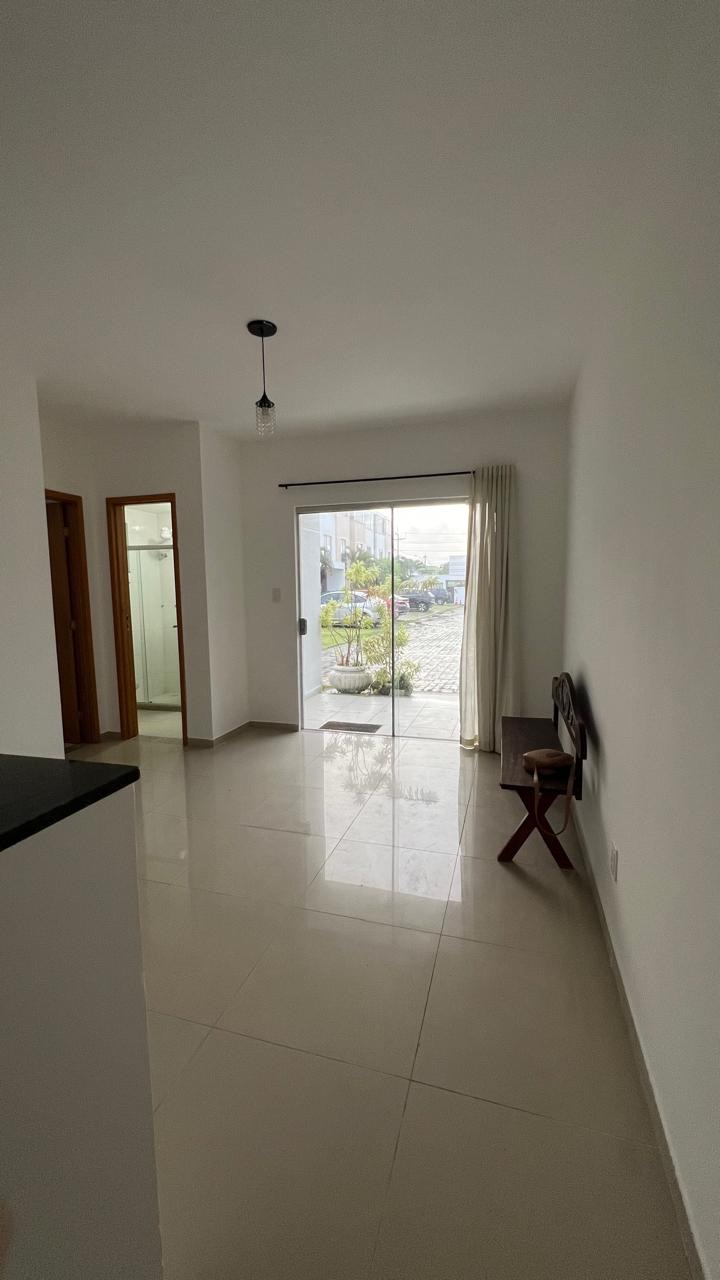 Imagem Apartamento com 1 Quarto para Alugar, 45 m²em Buraquinho - Lauro de Freitas