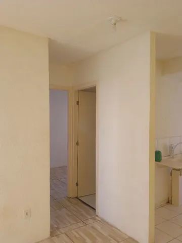 Imagem Apartamento com 2 Quartos para Alugar, em Catu de Abrantes (Abrantes) - Camaçari Imagem Apartamento com 2 Quartos para Alugar, em Catu de Abrantes (Abrantes) - Camaçari