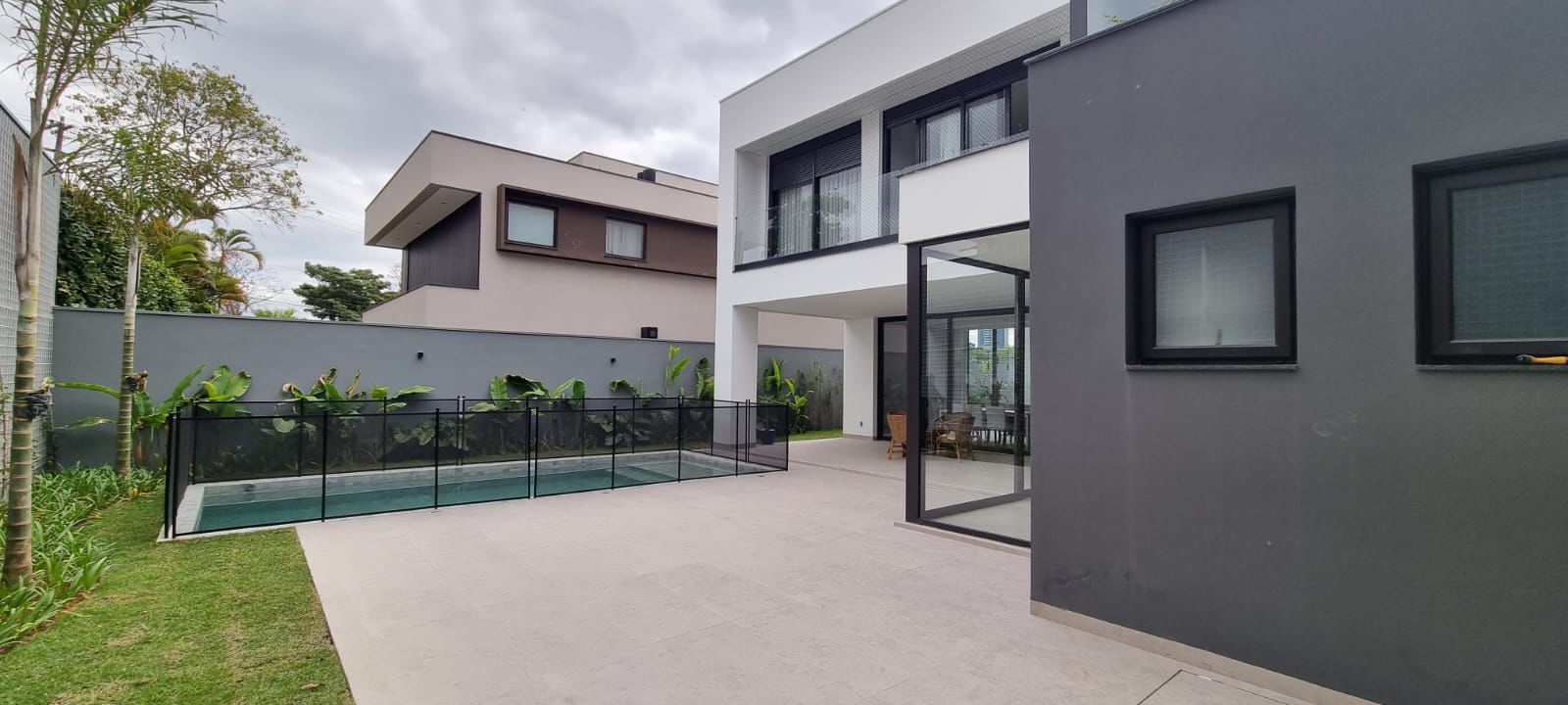 Imagem Casa de Condomínio com 4 Quartos à Venda, 588 m²em Alphaville Residencial Dois - Barueri Imagem Casa de Condomínio com 4 Quartos à Venda, 588 m²em Alphaville Residencial Dois - Barueri