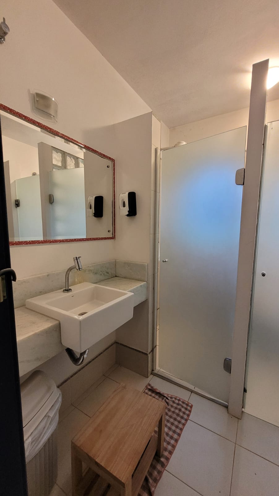 Imagem Casa com 4 Quartos à Venda, 339 m²em Vale do Sol - Embu das Artes