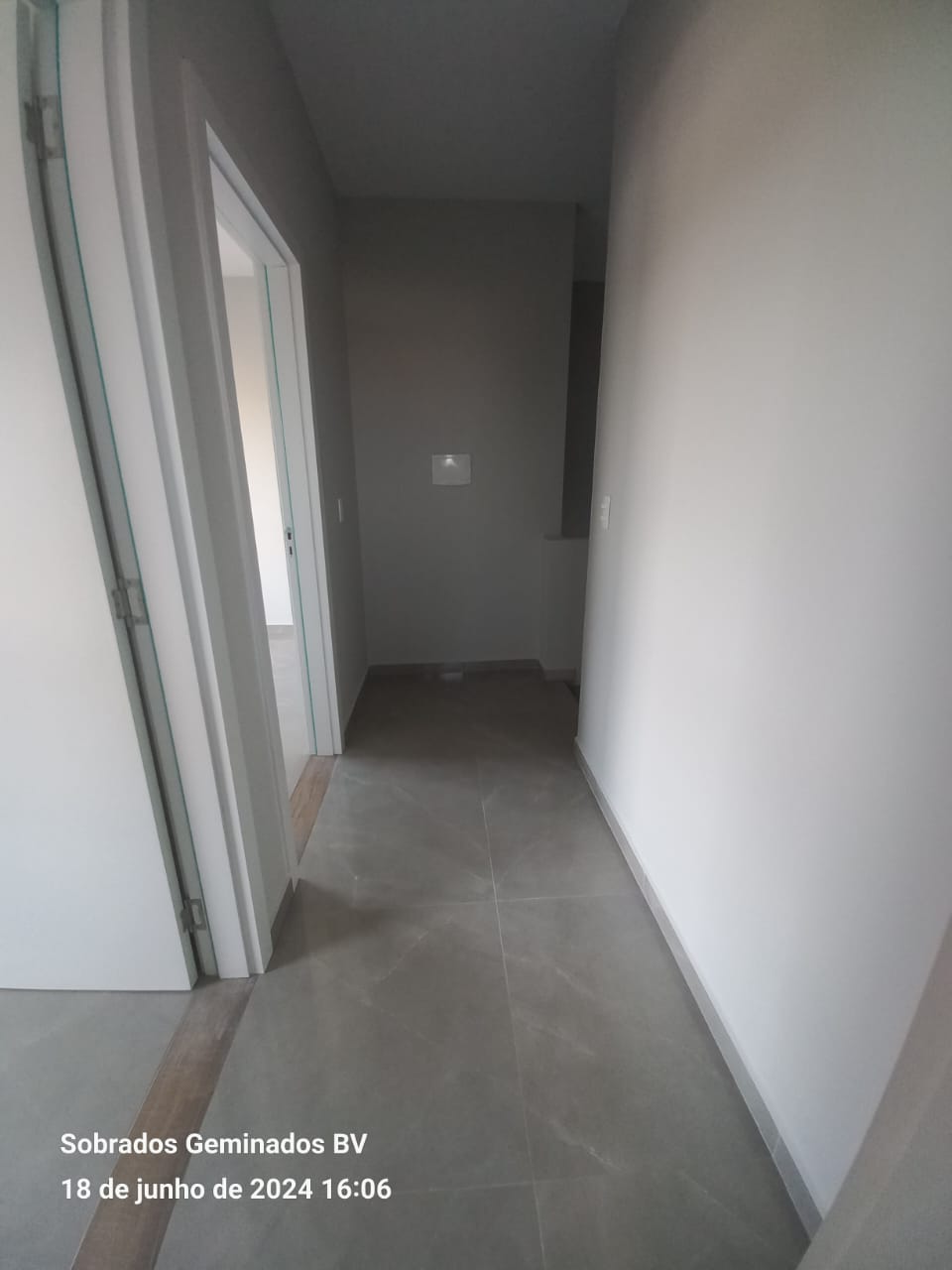 Imagem Sobrado com 2 Quartos à Venda, 65 m²em Quinta dos Açorianos  - Barra Velha