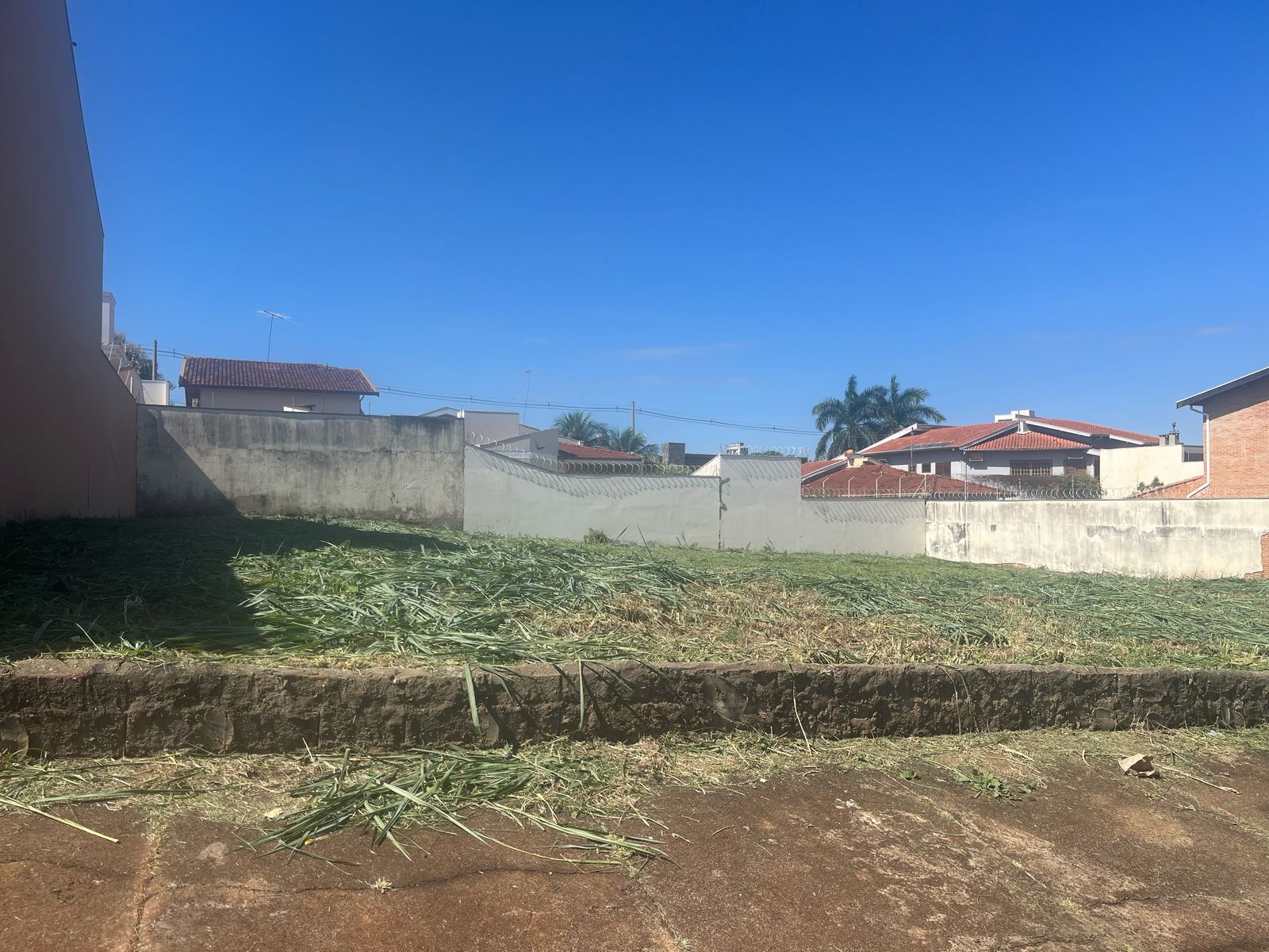 Imagem Terreno à Venda, 350 metro em Vila Ana Maria - Ribeirão Preto Imagem Terreno à Venda, 350 metro em Vila Ana Maria - Ribeirão Preto