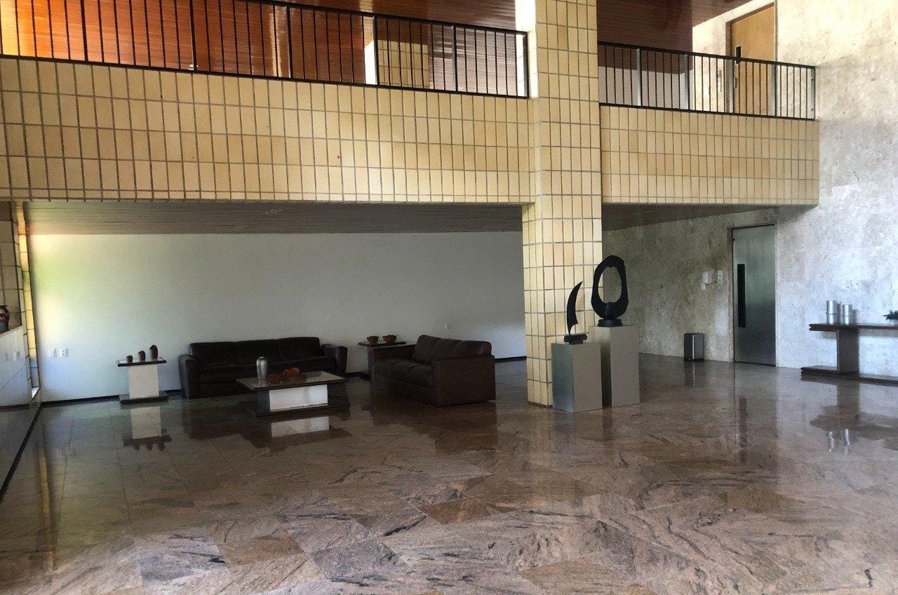 Imagem Apartamento com 4 Quartos à Venda, 240 m²em Meireles - Fortaleza