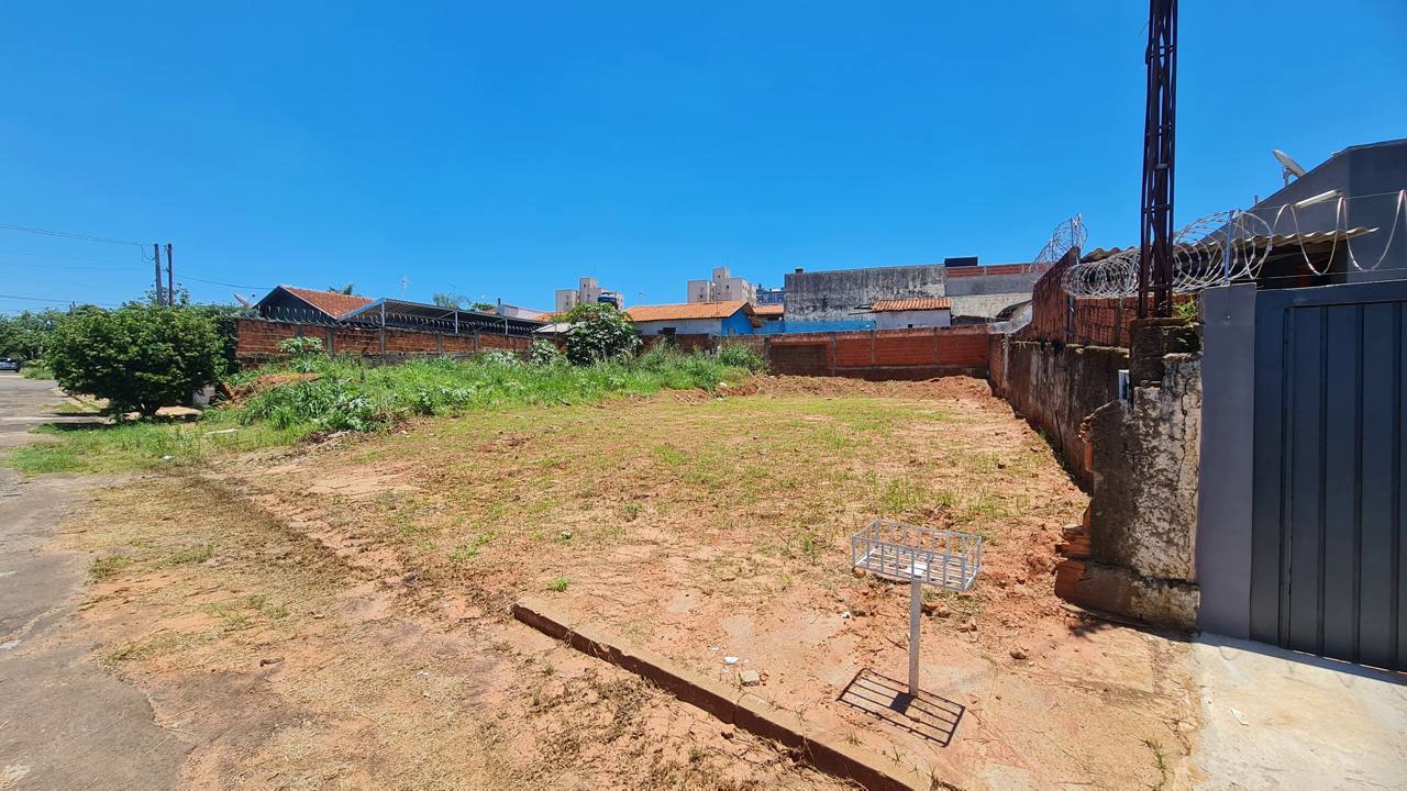 Imagem Terreno à Venda, 275 m² em Jardim Cruzeiro do Sul - Bauru Imagem Terreno à Venda, 275 m² em Jardim Cruzeiro do Sul - Bauru