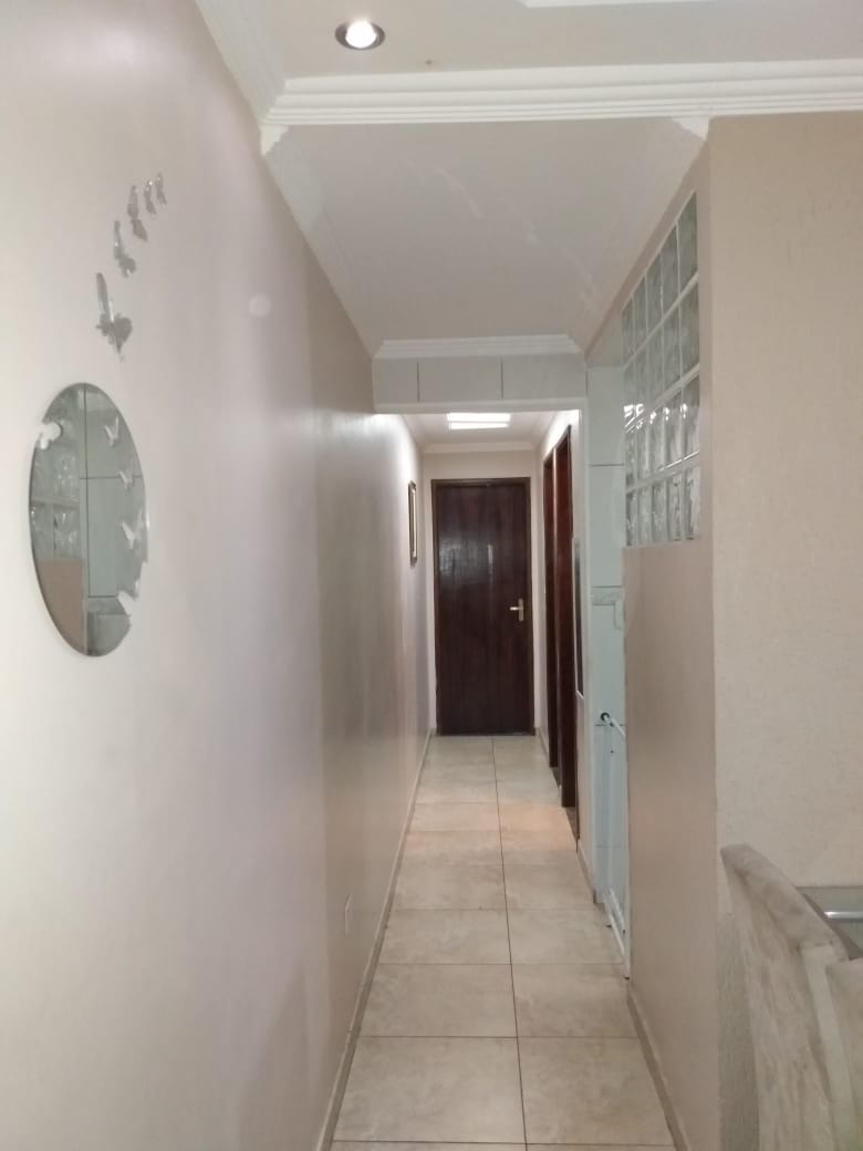 Imagem Casa com 2 Quartos à Venda, 59 m²em Jardim América - Poá Imagem Casa com 2 Quartos à Venda, 59 m²em Jardim América - Poá
