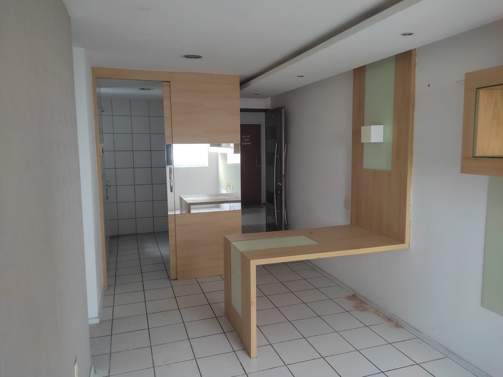 Imagem Apartamento com 2 Quartos à Venda, 43 m² em Messejana - Fortaleza