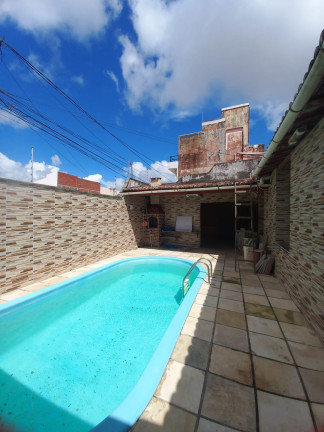 Imagem Casa com 3 Quartos para Alugar,  em Centro - Parnamirim