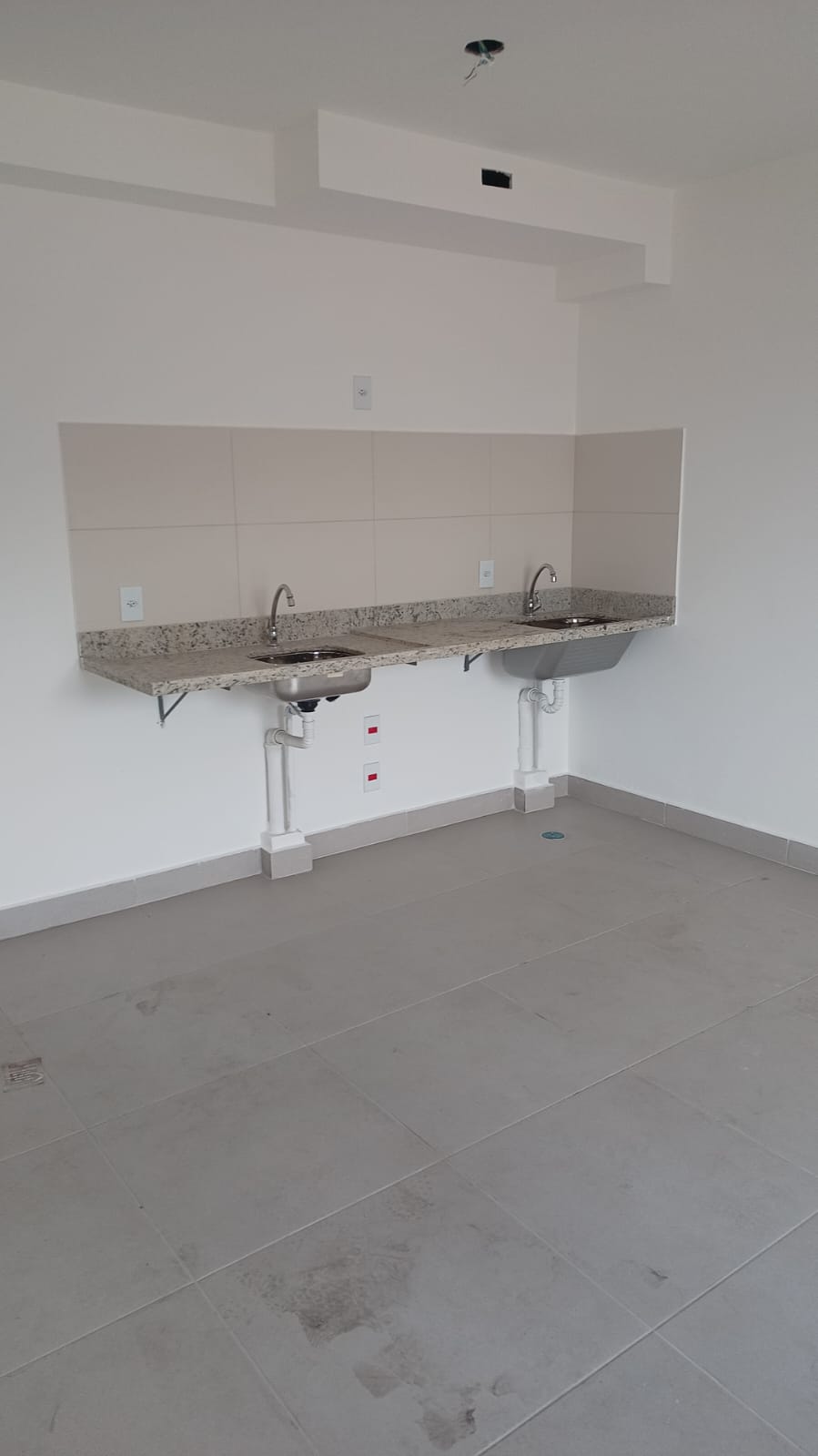 Imagem Studio com 1 Quarto para Alugar, 2 m²em Jaçanã - São Paulo