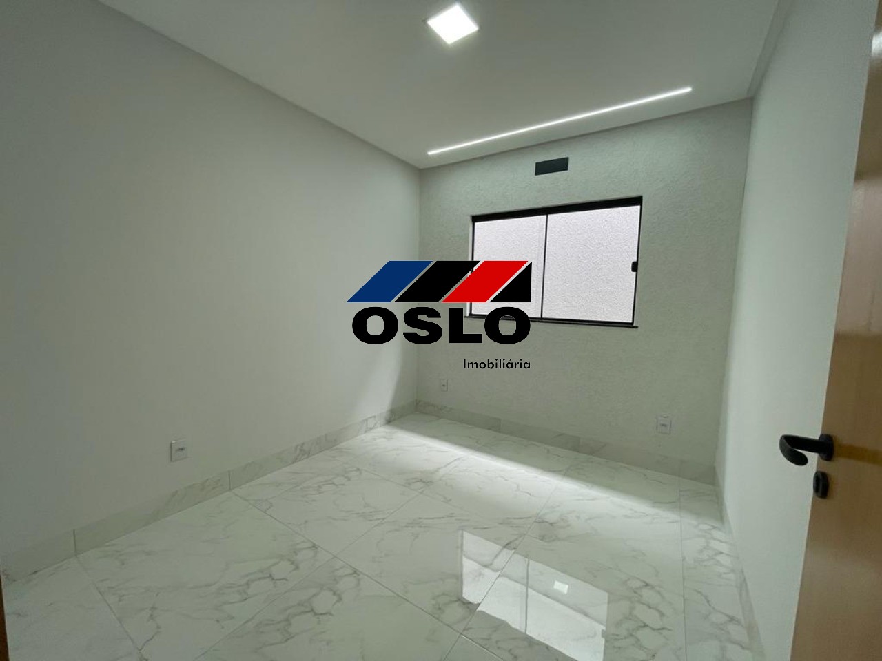 Imagem Casa com 3 Quartos à Venda, 116 m²em Setor Três Marias - Goiânia