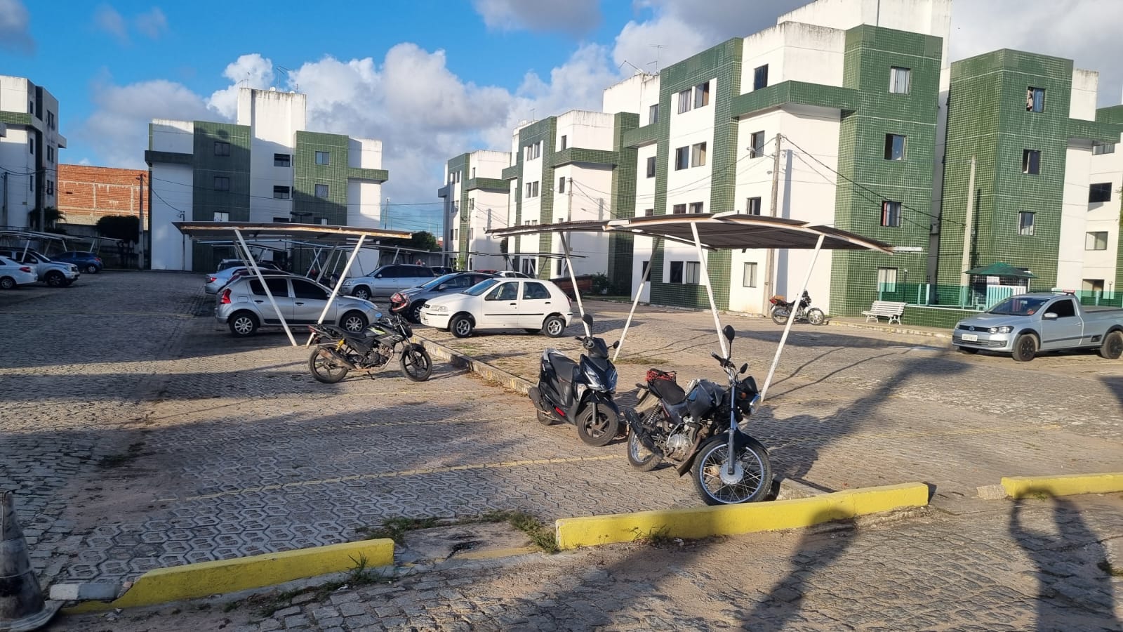 Imagem Apartamento com 2 Quartos à Venda ou Locação, 50 m² em Planalto - Natal