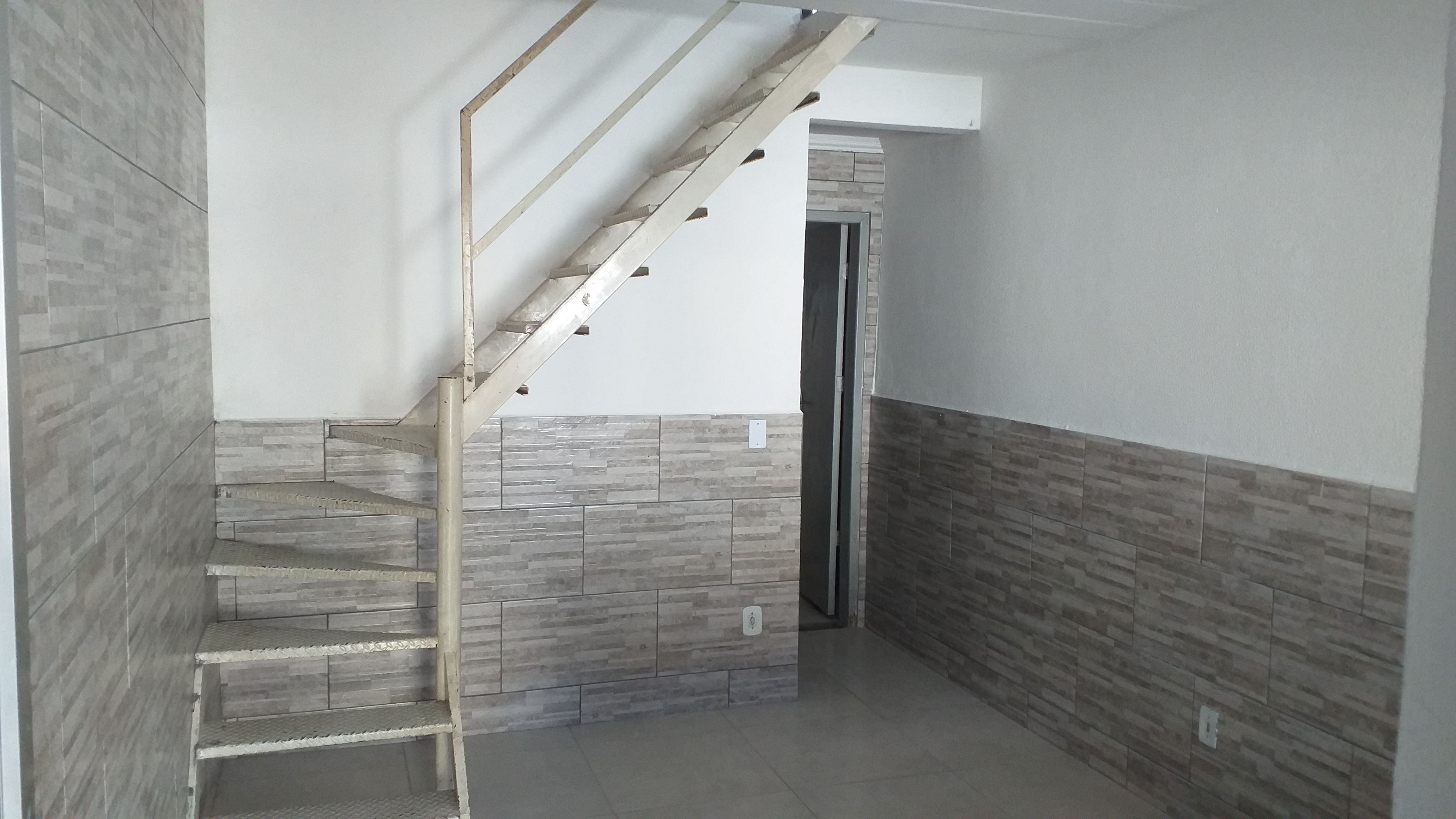 Imagem Casa com 2 Quartos à Venda, 80 m² em Bangu - Rio de Janeiro