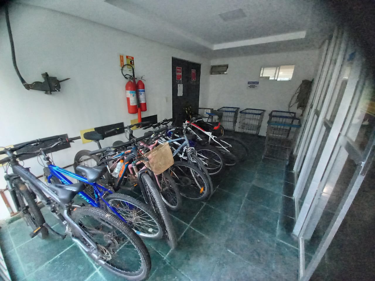Imagem Apartamento com 2 Quartos à Venda, 54 m²em Saboeiro - Salvador