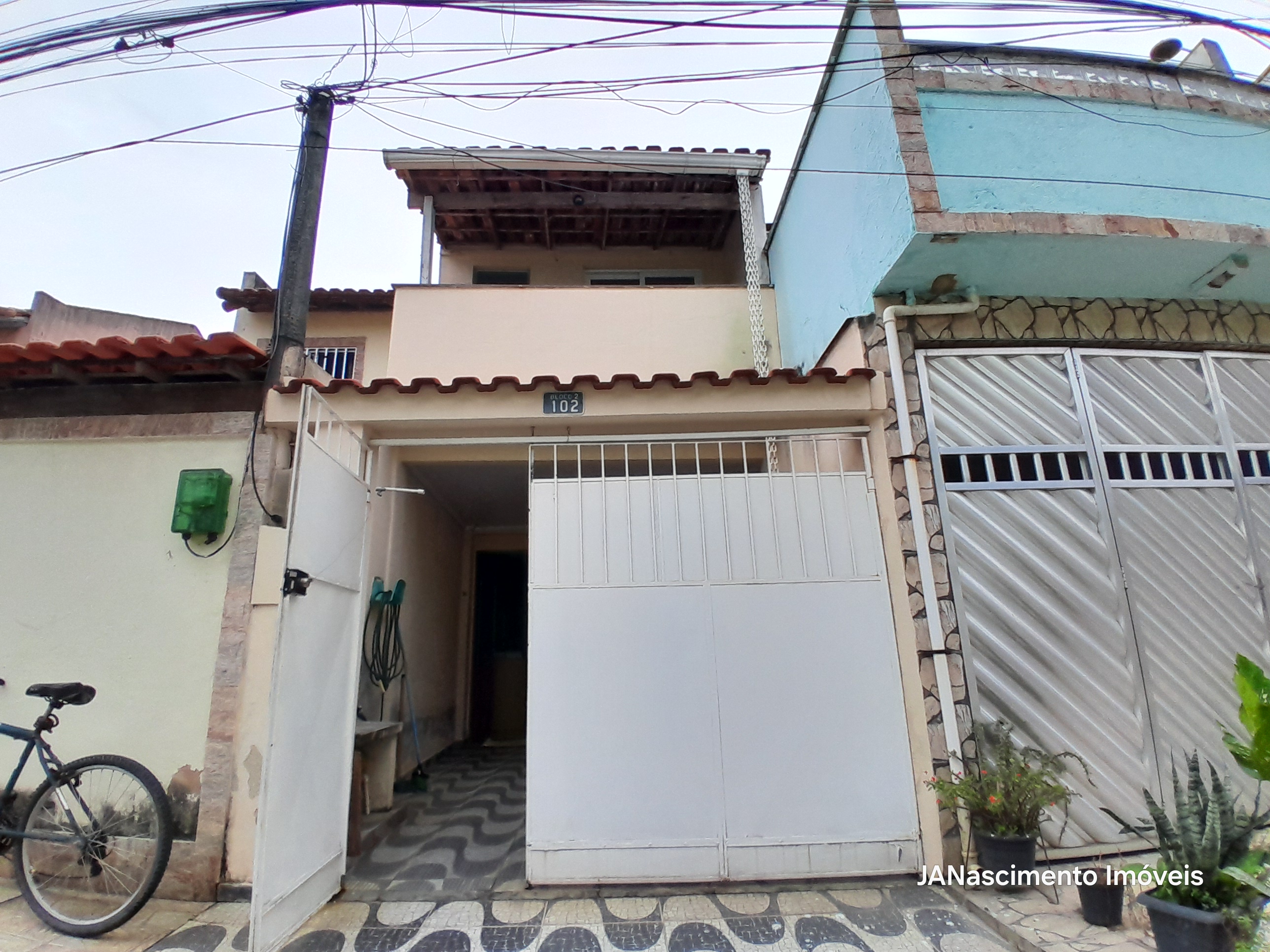 Casa de Condomínio com 2 Quartos à Venda, 54 m² em Bangu - Rio de Janeiro