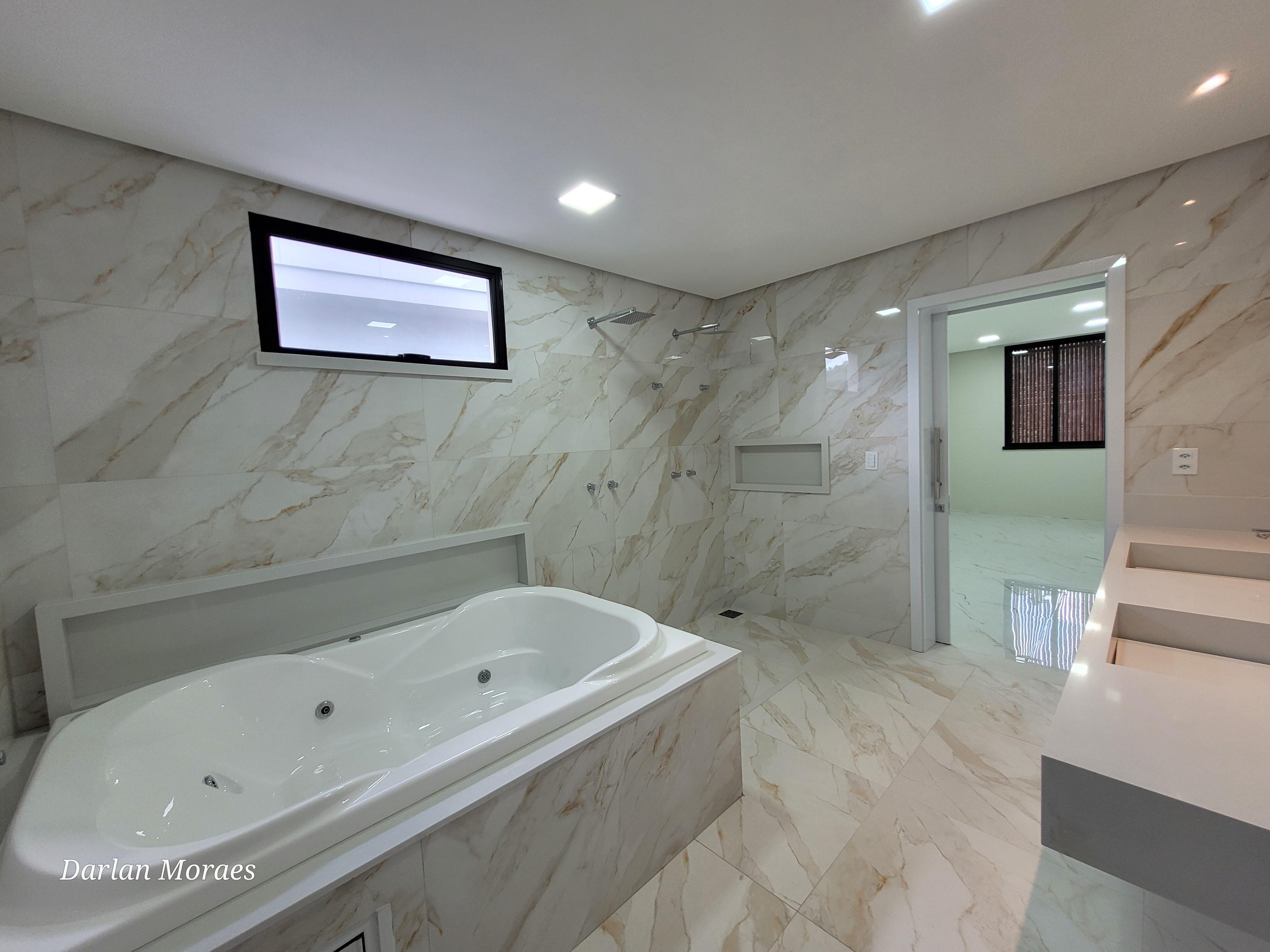Imagem Casa de Condomínio com 5 Quartos à Venda, 430 m²em Ponta Negra - Manaus Imagem Casa de Condomínio com 5 Quartos à Venda, 430 m²em Ponta Negra - Manaus