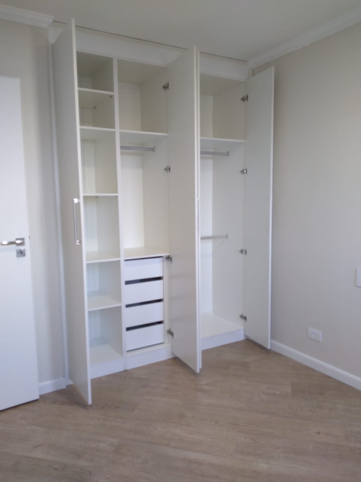 Imagem Apartamento com 2 Quartos à Venda, 62 m²em Vila Santa Catarina - São Paulo Imagem Apartamento com 2 Quartos à Venda, 62 m²em Vila Santa Catarina - São Paulo