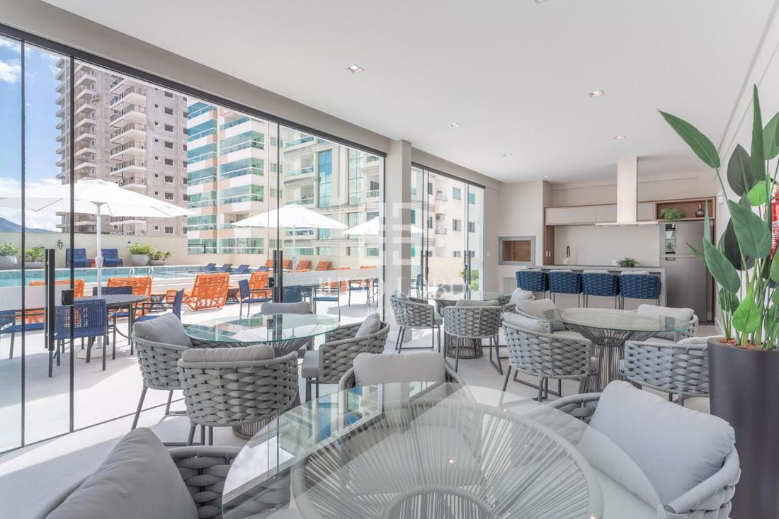 Imagem Apartamento com 3 Quartos à Venda, 137 m² em Meia Praia  - Itapema
