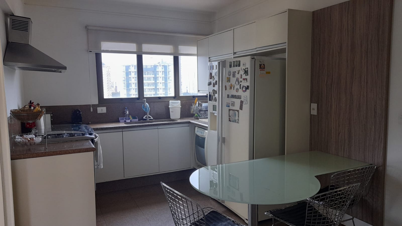 Imagem Apartamento com 3 Quartos à Venda, 208 m²em Cambuí - Campinas Imagem Apartamento com 3 Quartos à Venda, 208 m²em Cambuí - Campinas